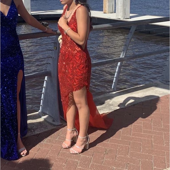 Red Jovani prom dress - Picture 7 of 8